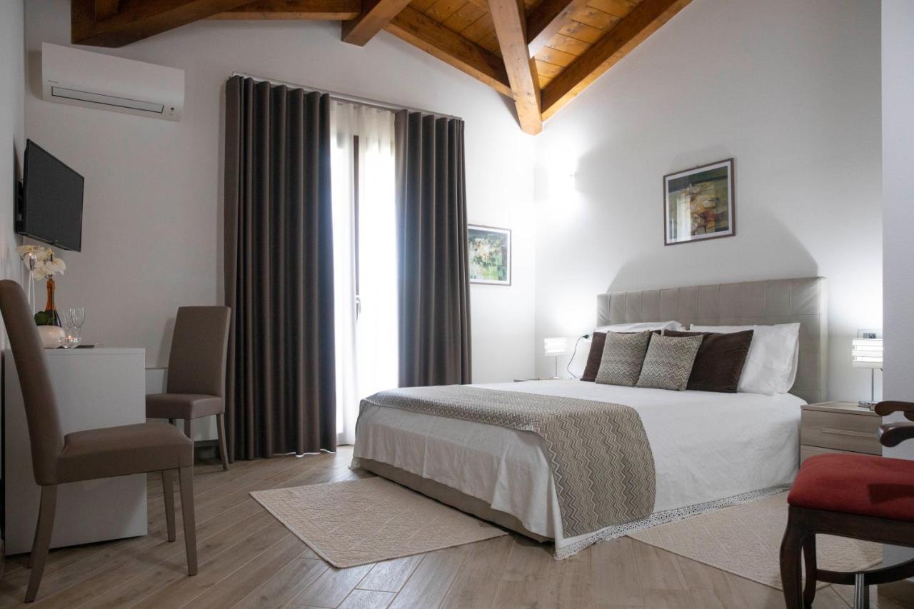 Irilor Luxury B&B Valledoria  Exterior foto
